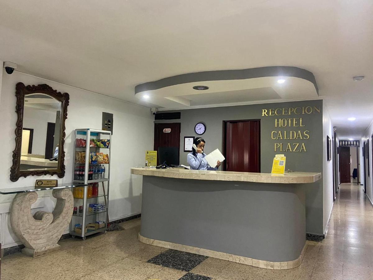 Hotel Caldas Plaza מראה חיצוני תמונה