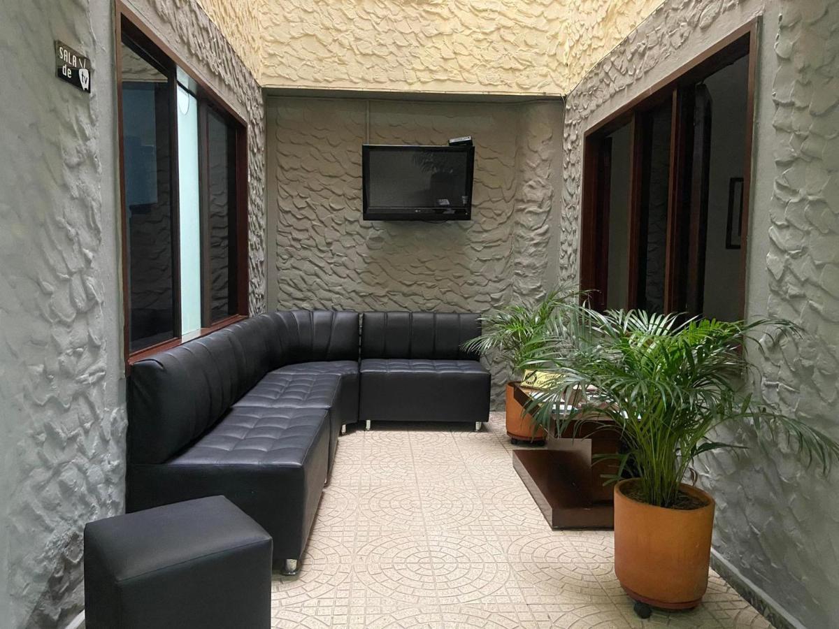 Hotel Caldas Plaza מראה חיצוני תמונה
