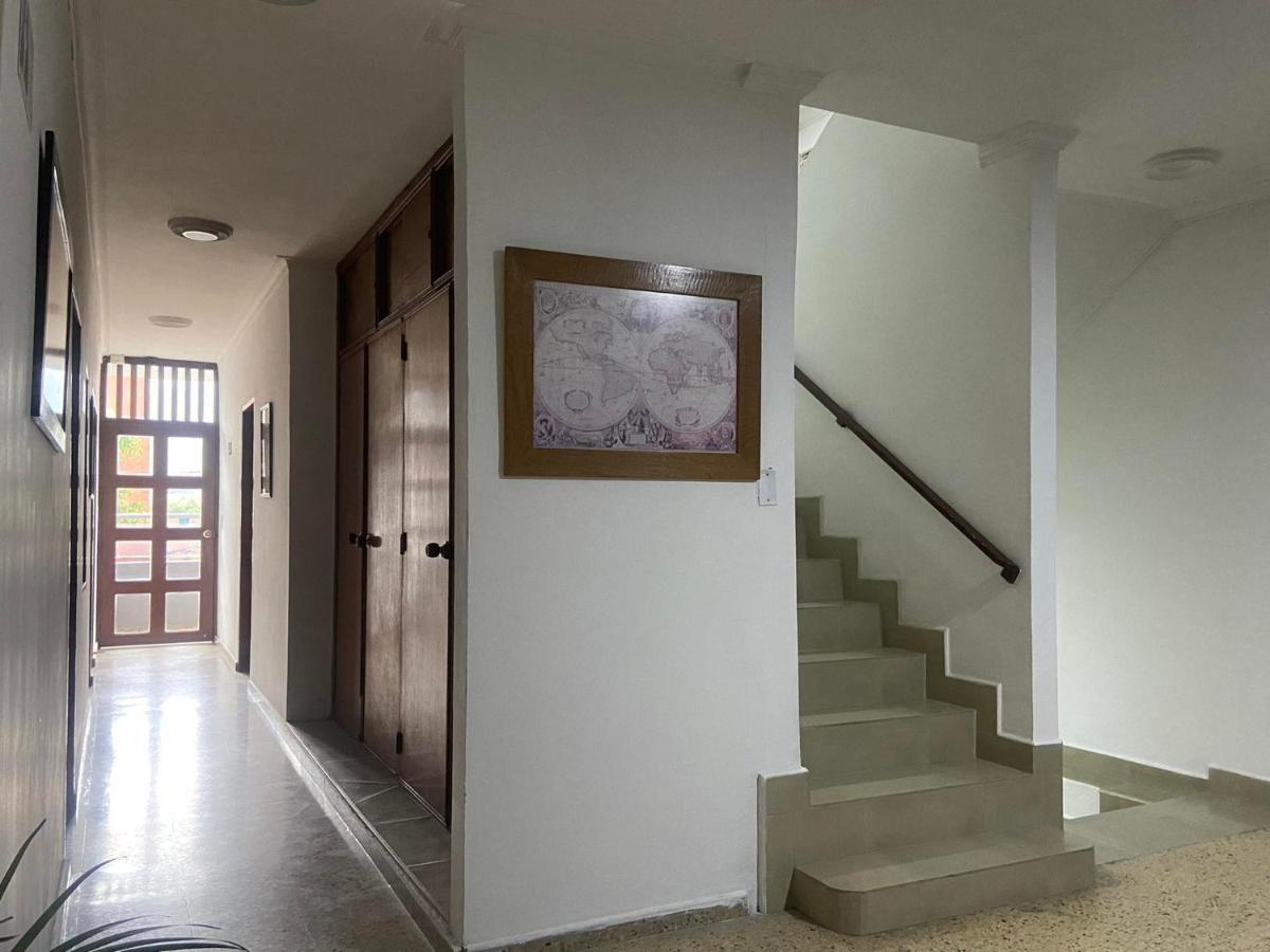 Hotel Caldas Plaza מראה חיצוני תמונה