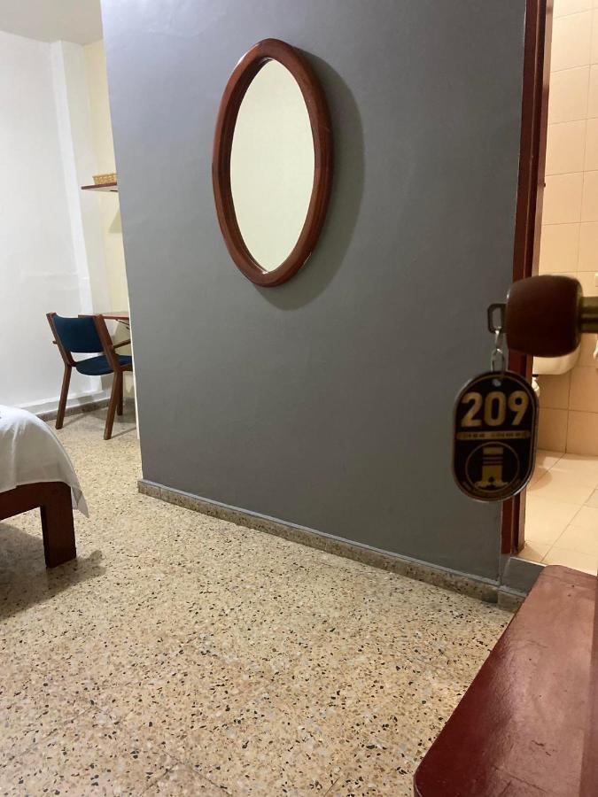 Hotel Caldas Plaza מראה חיצוני תמונה
